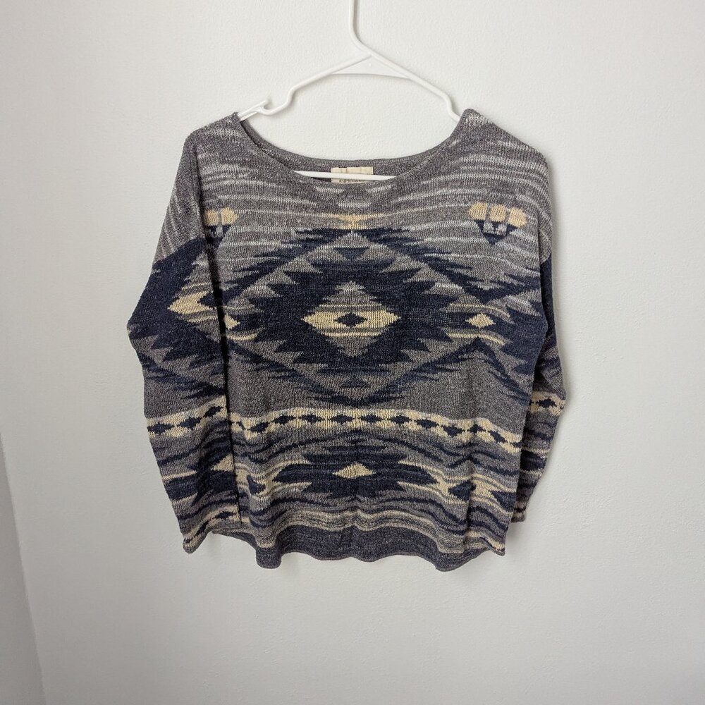 Cozy Geometric Knit Sweater - Neutral Gray & Navy